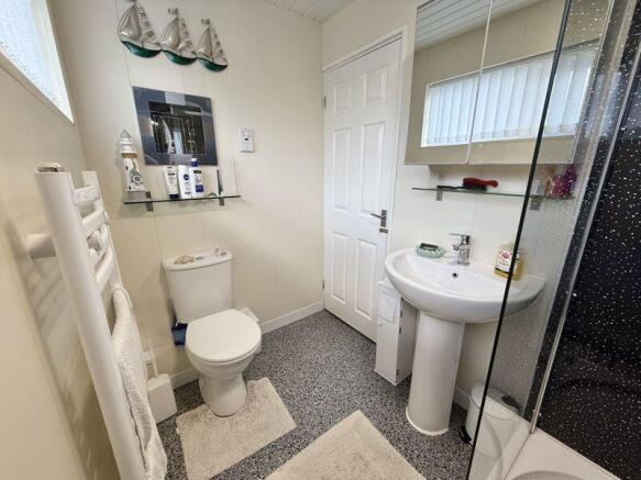 WC/ Family shower room