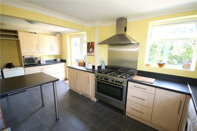 Kitchen Diner 2