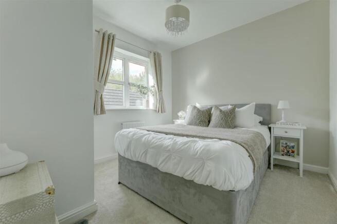 7 Bedroom 2.jpg