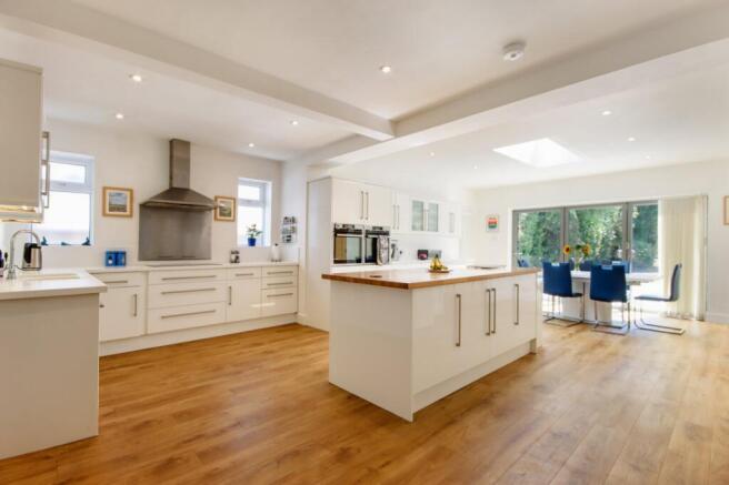 Kitchen/Dining Room