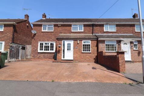 Fernbank Place, Ascot