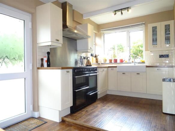 Extended Country Style Dining Kitchen