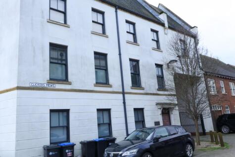 Clickers Mews, Northampton, NN5