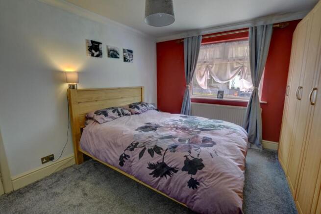 Bed 4.jpg