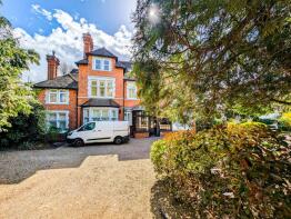 Helme Lodge, Lake Road, Wimbledon SW19 7EN