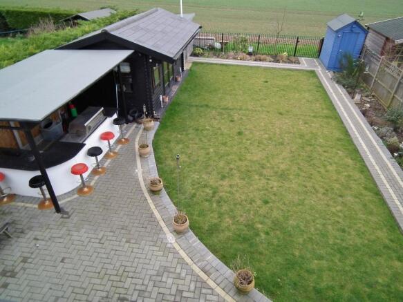 Aerial Garden Aspect