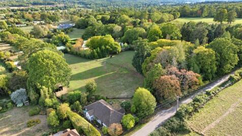 Runwick, Farnham, Surrey, GU10