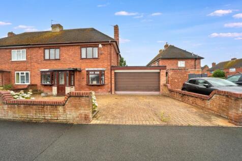 Albert Road, Albrighton, WV7