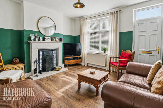 2 bed Semi-Detached for sale Image 4