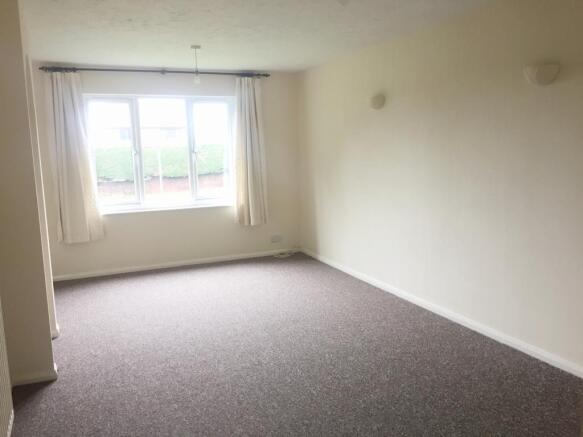 Sitting/Dining Room