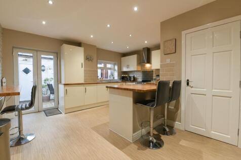 Pendlebury Road, Swinton, M27