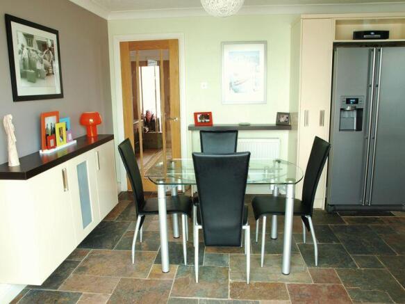 Kitchen diner