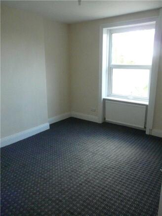 1st floor rear Bed