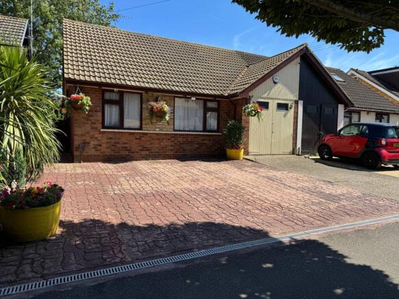 Hornbeam Rd CM16
