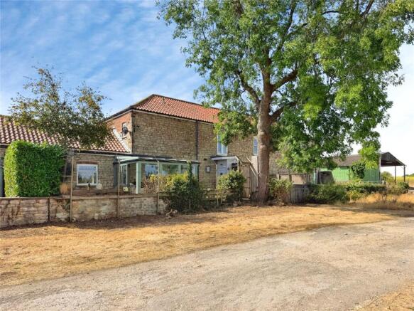 3 bed House for sale Image 7