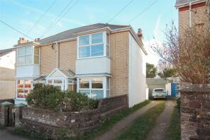 25, Burrough Road, Bideford EX39 1BU