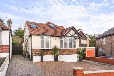 Stoneyfields Gardens, Edgware, HA8