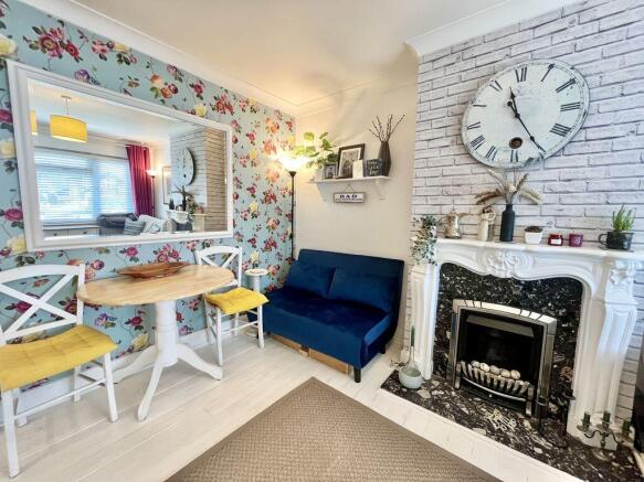 Woodside Lane, Bexley photo 4