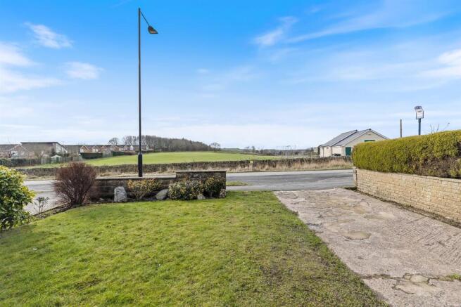 190 Crimicar Lane, Sheffield 03_297.jpg