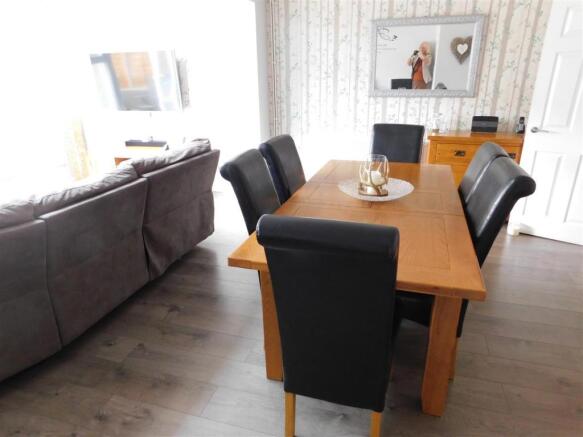 Lounge/Diner