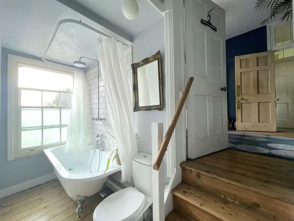 En-Suite (1).jpeg