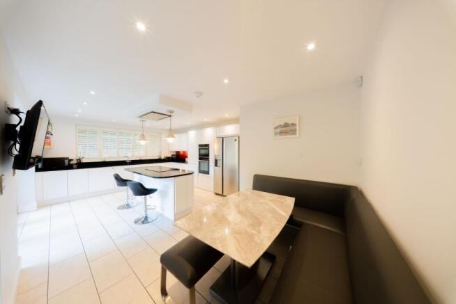Kitchen/Dining