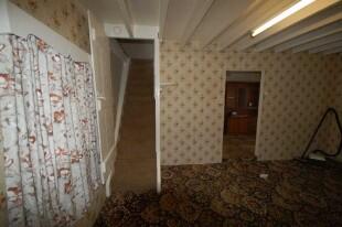 stairs to first floo