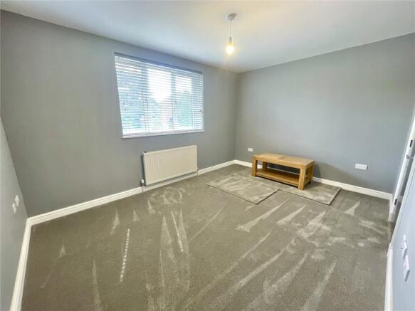 4 bed Detached for sale Image 12