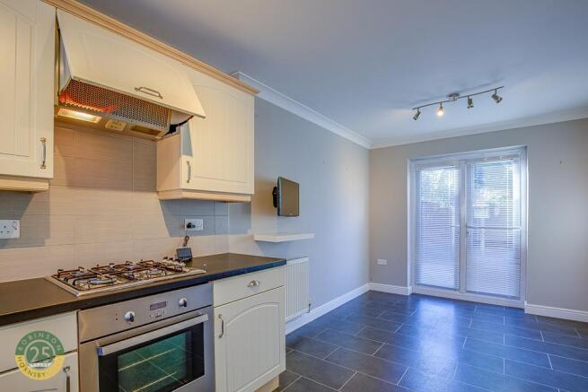 Kitchen 1.1.jpg