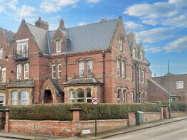 3, Ingleside Mansion, Albion Terrace, Saltburn-by-the-sea TS12 1LY