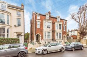 Flat 1, 4, Elphinstone Road, Southsea PO5 3HR