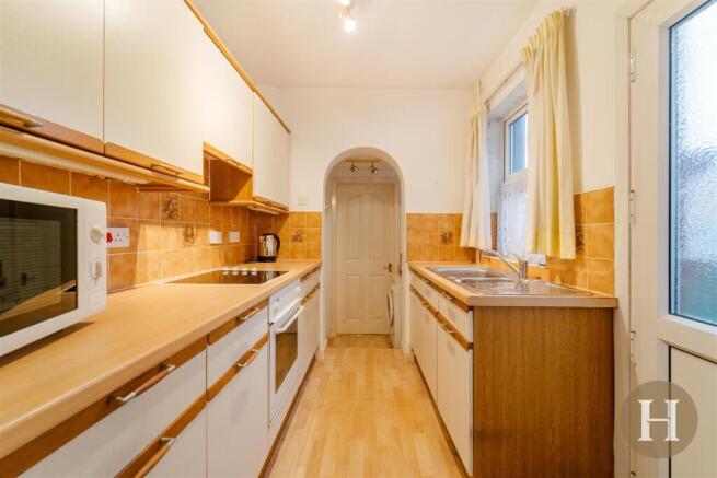 Hadleigh Estate Agents-3.jpg