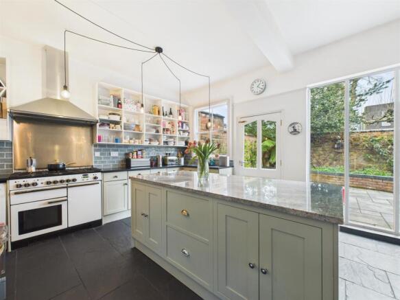 Impressive Open Plan Living Kitchen