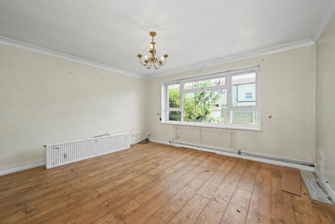 56 Abbotsbury, Bracknell, Berkshire, RG12 8QX