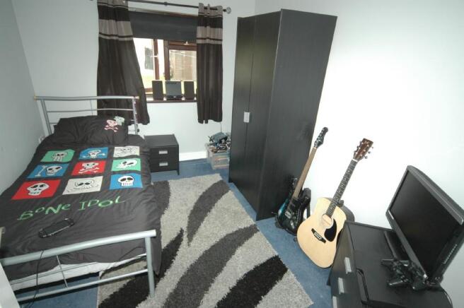 BEDROOM 3