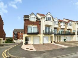 38, Pacific Close, Southampton SO14 3TX