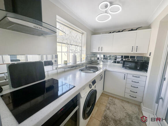 3 bed Bungalow for sale Image 6