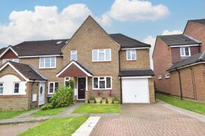 7, Harriet Walker Way, Rickmansworth WD3 8RT