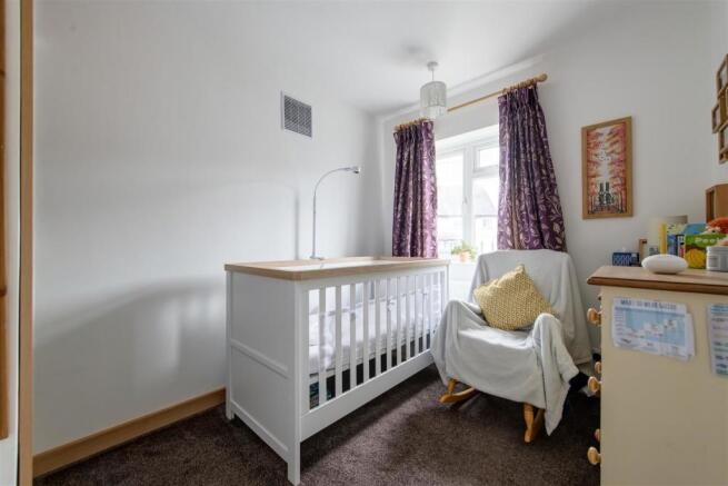 DSC_5070_1_2 Bed3.jpg