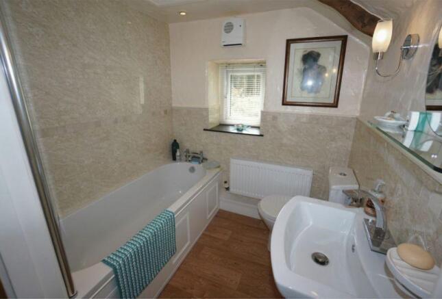 Photo 12