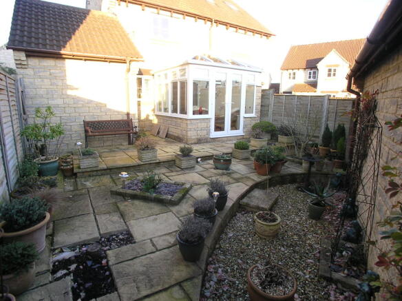 Photo 8