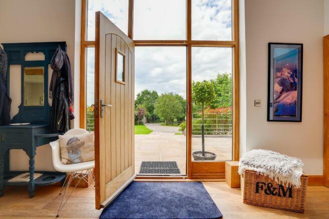 Main entrance hall & cloakroom