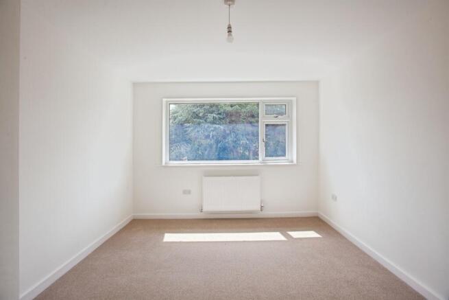 3 bed Semi-Detached for sale Image 10