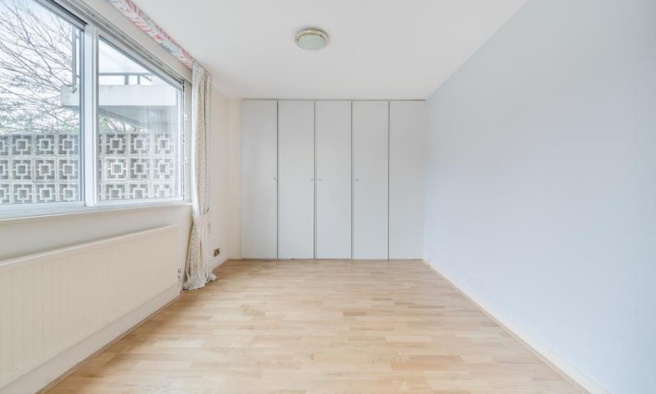 35 hamilton house 3 25.02 .png