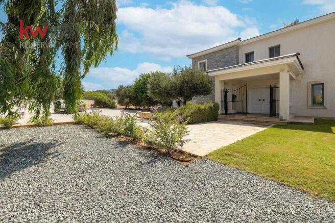 For sale, Konia, Vil