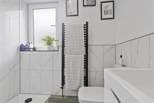 2 bed Semi-Detached for sale Image 8