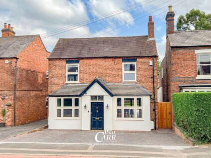 Walsall Road, Lichfield, WS13 8AD - Fully Modernised & Extended in Central Lichfield