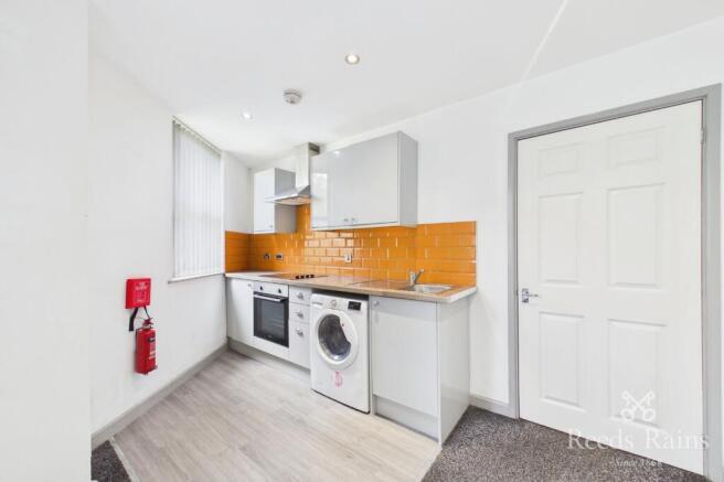 1 bed Apartment to rent Image 7