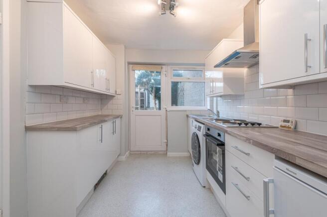 Chandos Fold, Gledhow, Leeds, LS8 photo 4