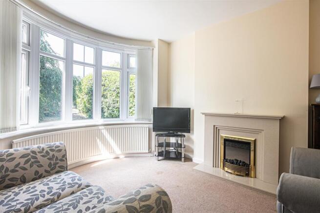 4 bed Detached for sale Image 4
